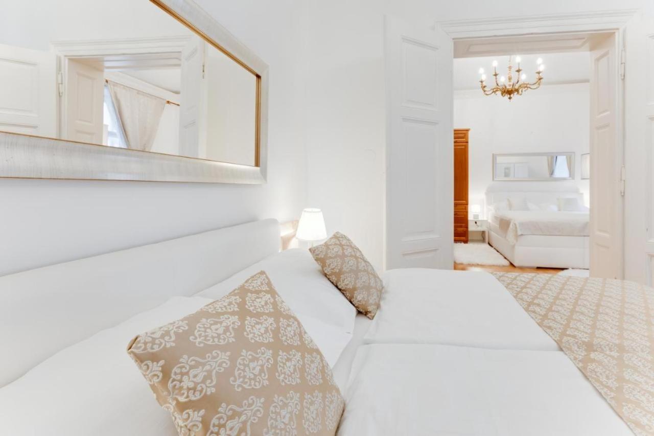 Wenceslas Square Royal Apartament Praga