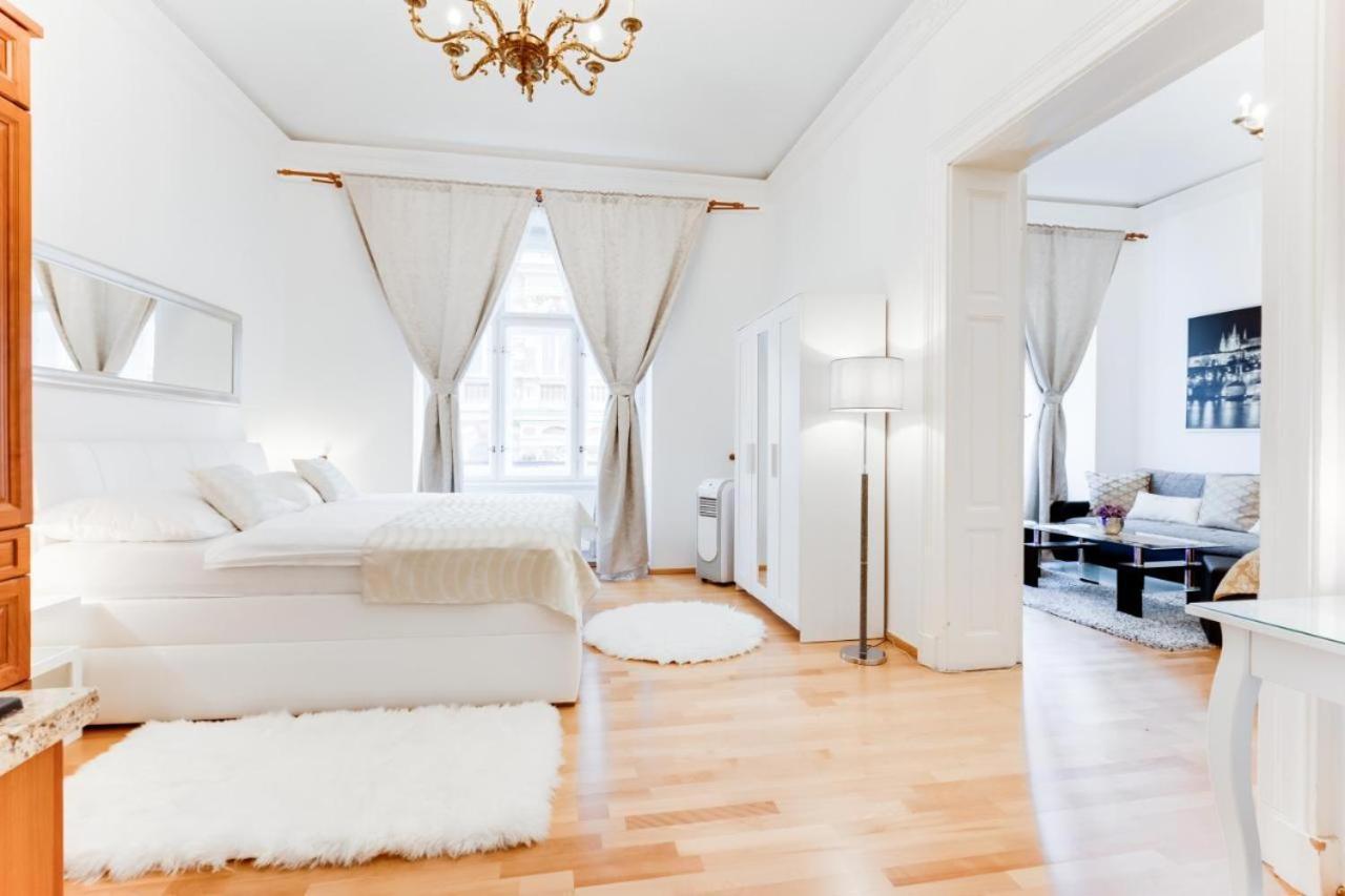 Wenceslas Square Royal Apartament
